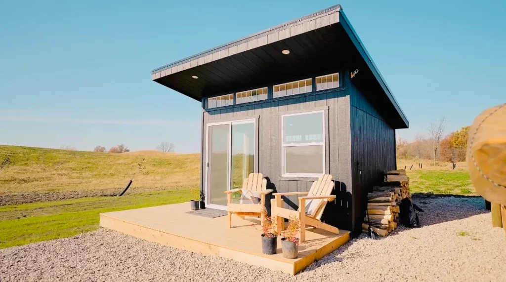 $15,000 Studio Visit to A Carpenter’s Son’s Tiny House with a Tour Guide