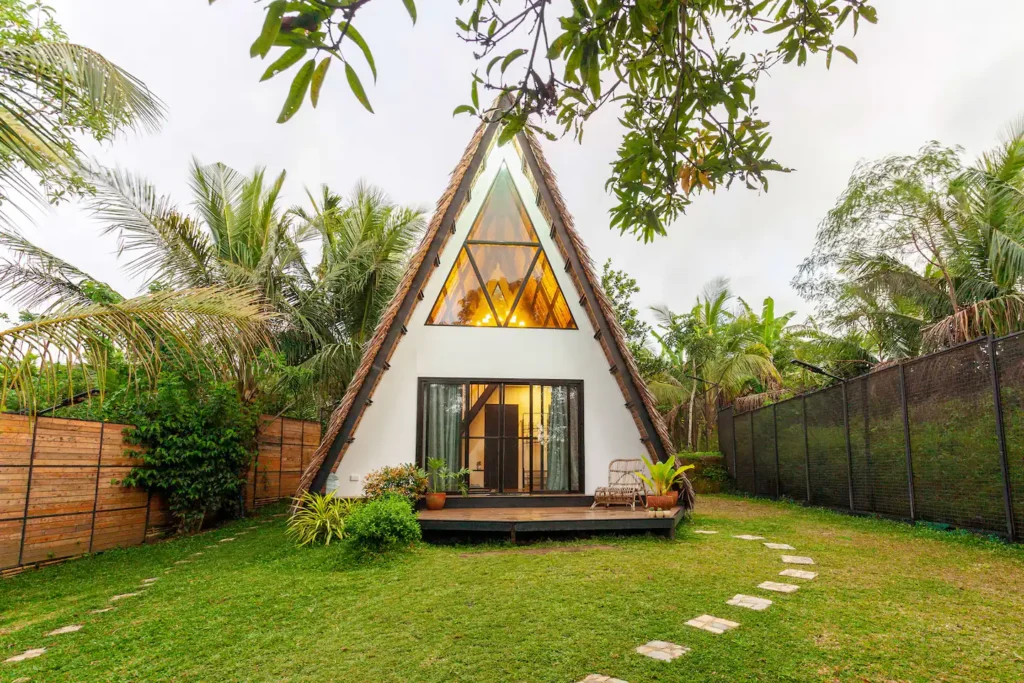 Rustic Retreat: Exploring The A-Frame Cabin In Amadeo