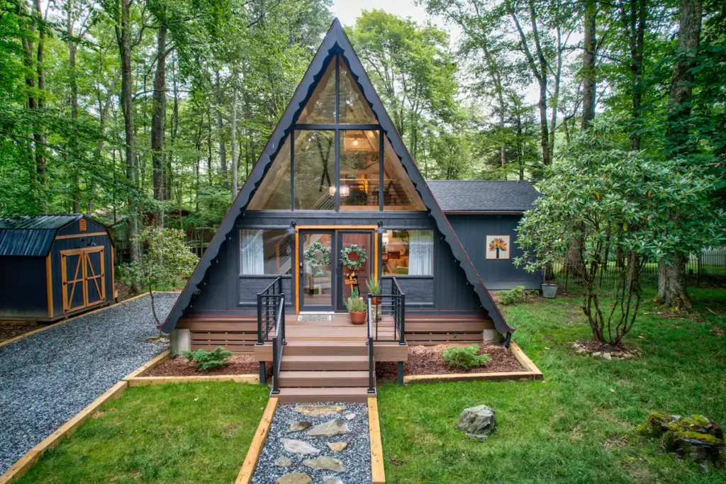 Superb A-Frame Cabin Boasting Stunning Furnishings